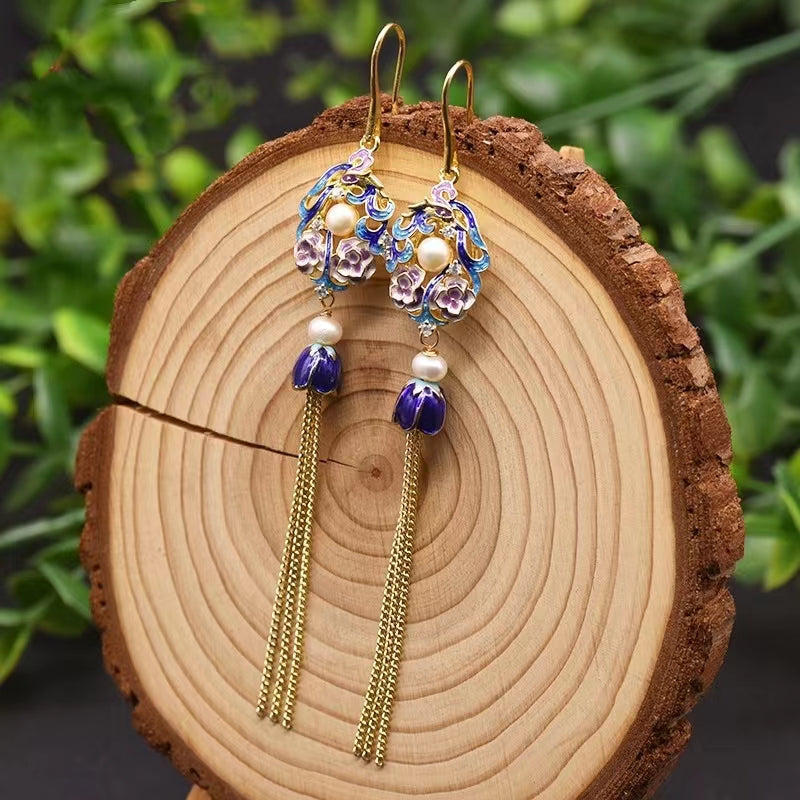 Genuine Freshwater Baroque Pearl / Genuine Freshwater Pearl Legacy Classic Earrings