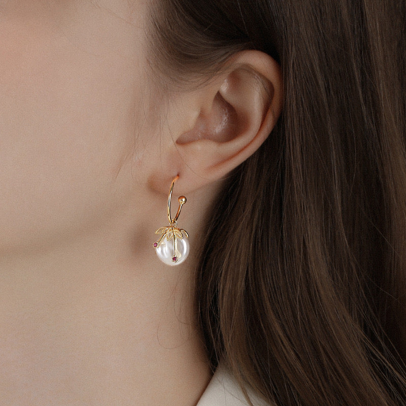 Genuine Freshwater Pearl Shooting Star Earrings