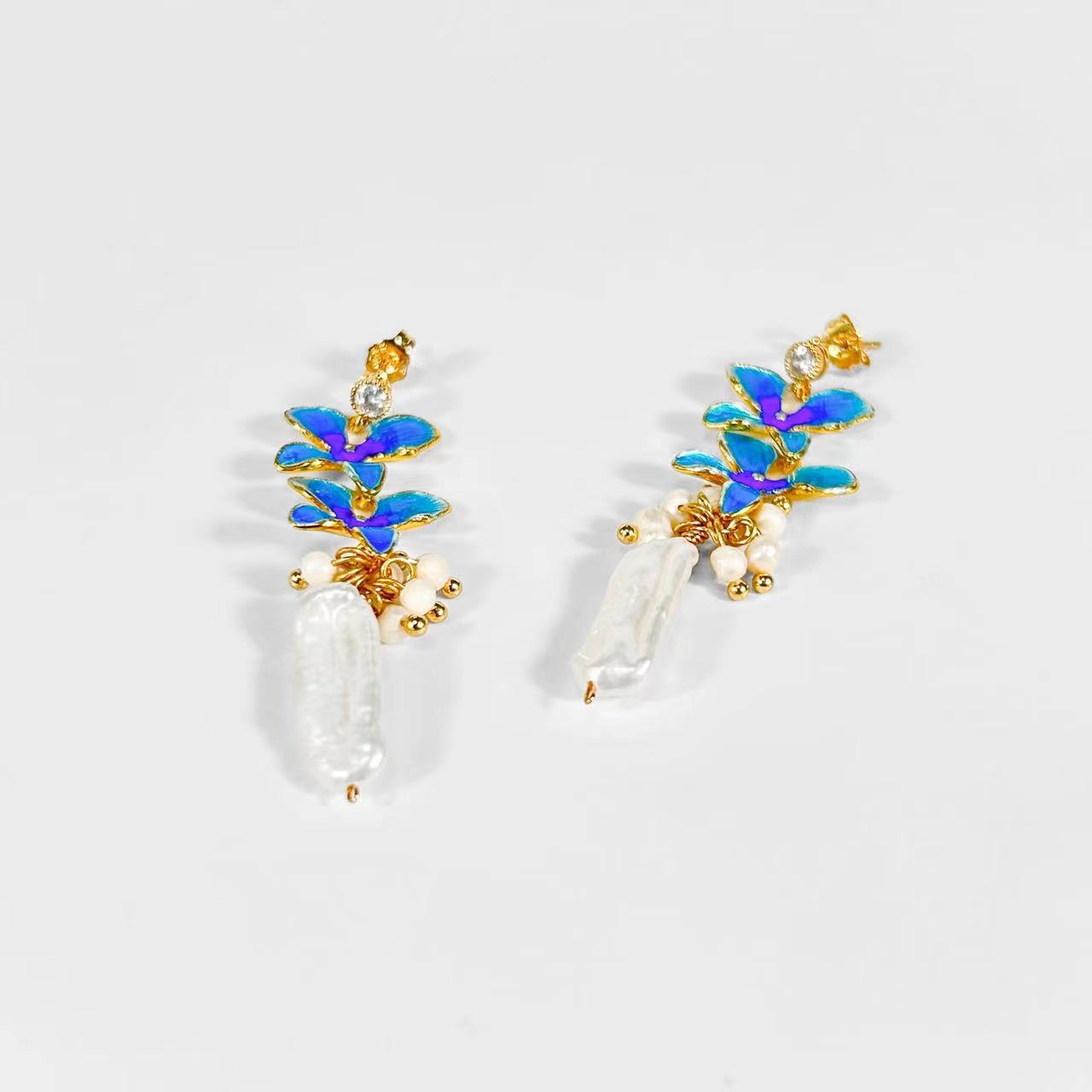 Genuine Freshwater Baroque Pearl Blue Hyacinth (Limited Edition)