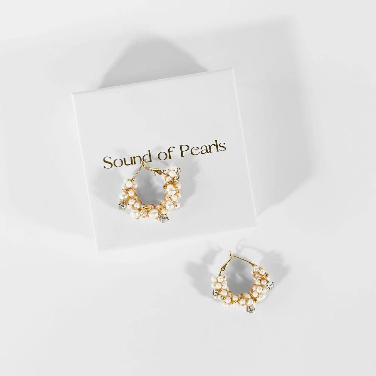 Genuine Freshwater Pearl Mysterious Fruit Earrings