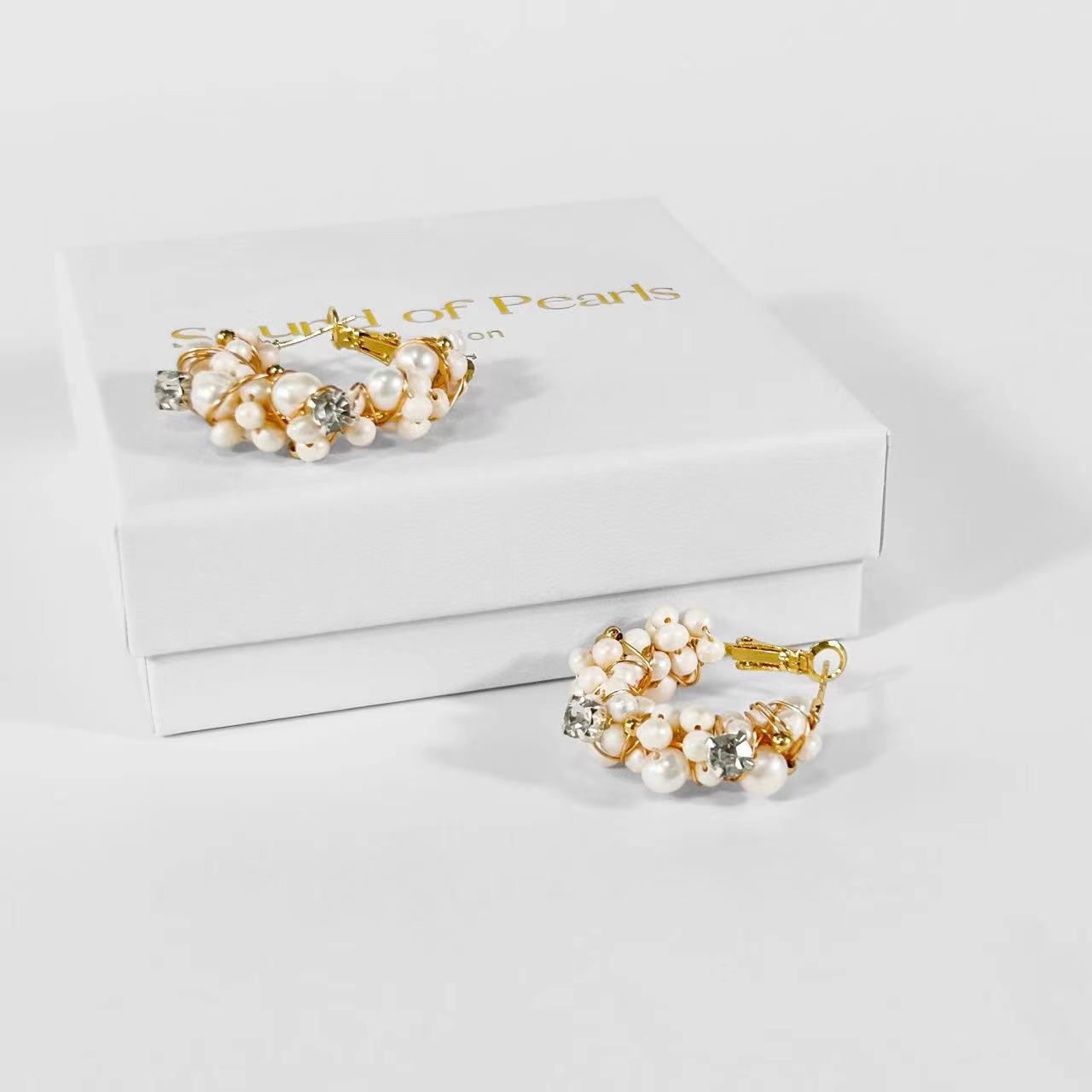 Genuine Freshwater Pearl Mysterious Fruit Earrings