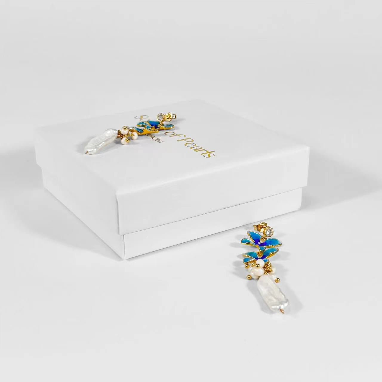 Genuine Freshwater Baroque Pearl Blue Hyacinth (Limited Edition)