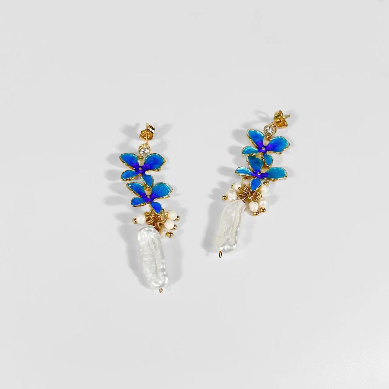 Genuine Freshwater Baroque Pearl Blue Hyacinth (Limited Edition)