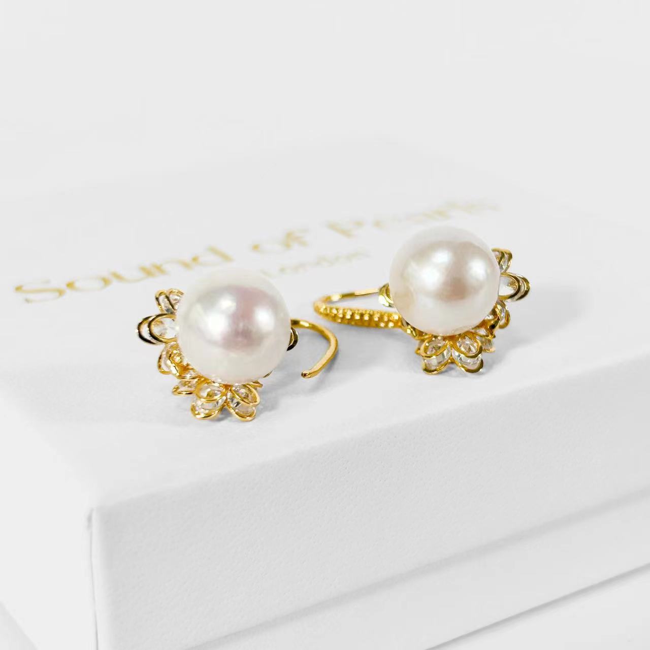 Genuine Freshwater Baroque Edison Pearl Freesia Earrings (Limited Edition)