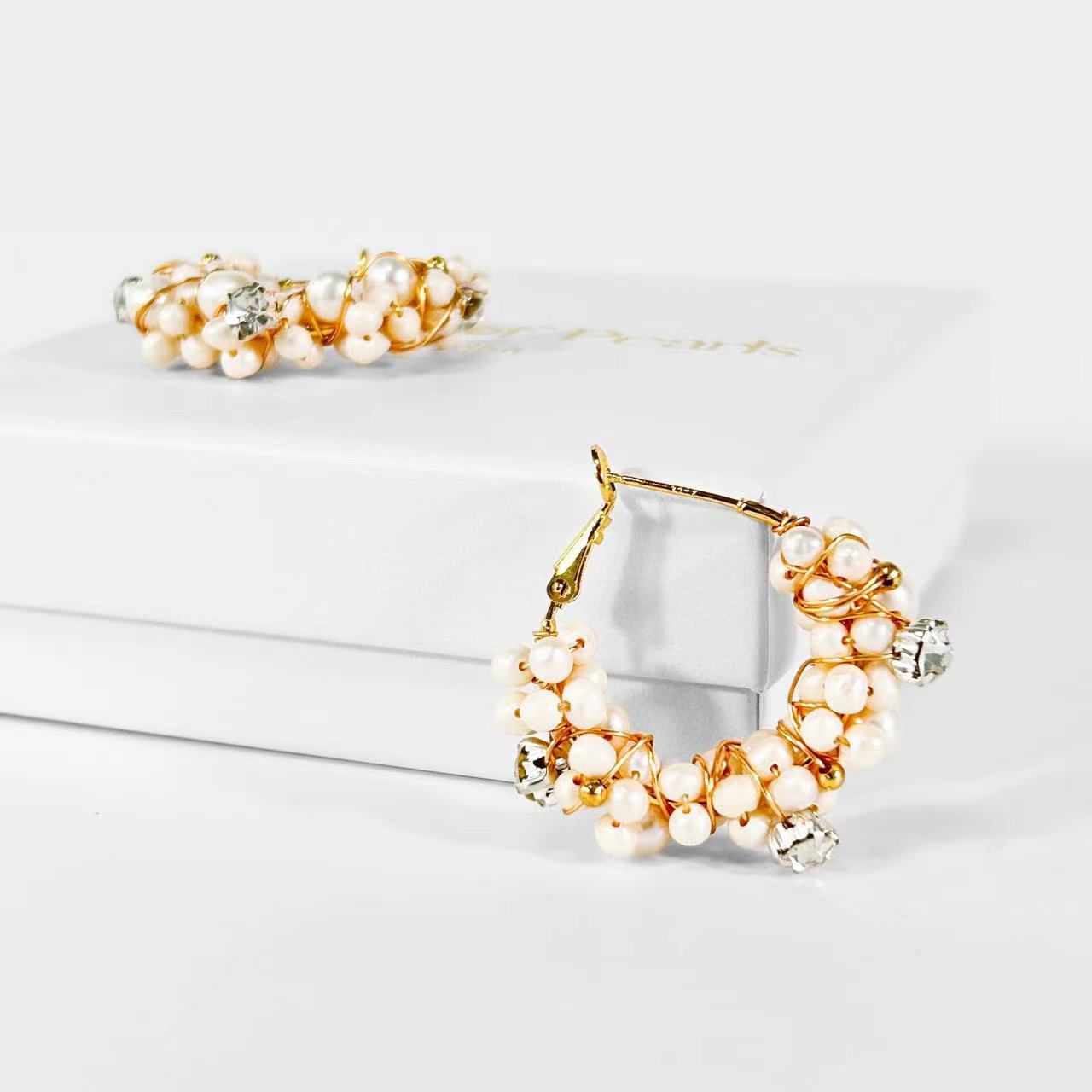 Genuine Freshwater Pearl Mysterious Fruit Earrings