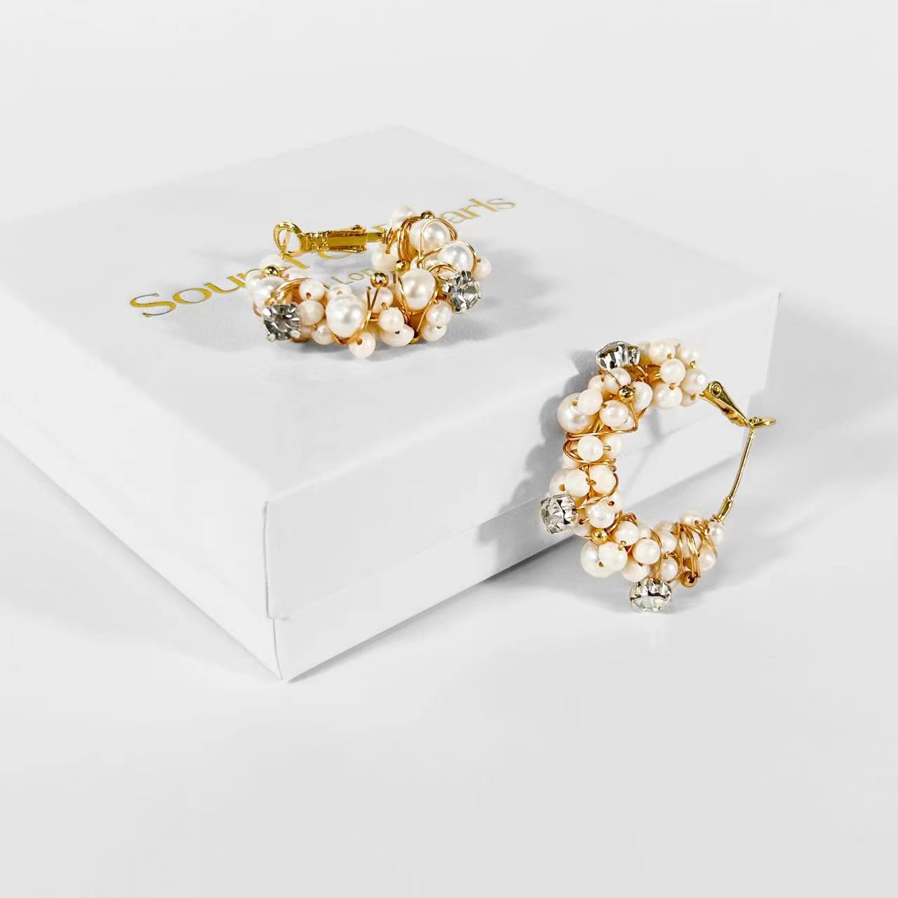 Genuine Freshwater Pearl Mysterious Fruit Earrings