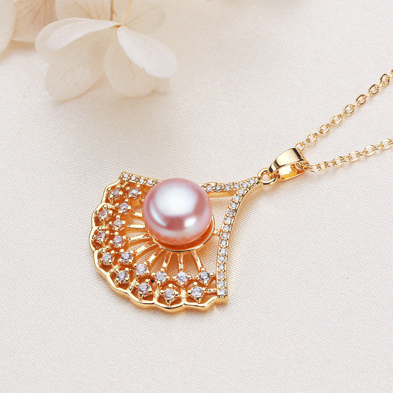 Brass Plated with 18K Gold Genuine Freshwater Pearl Ocean Fan Necklace