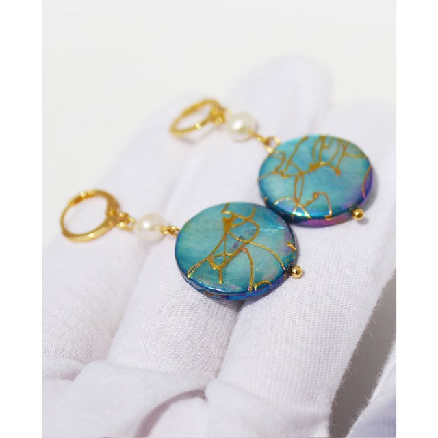 Genuine Freshwater Blue Shell and Pearls Blue Fantasy Set
