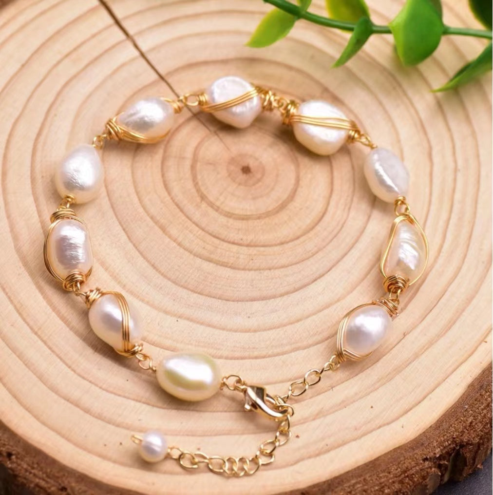 Genuine Freshwater Baroque Pearl Gaia Bracelet (Limited Edition)