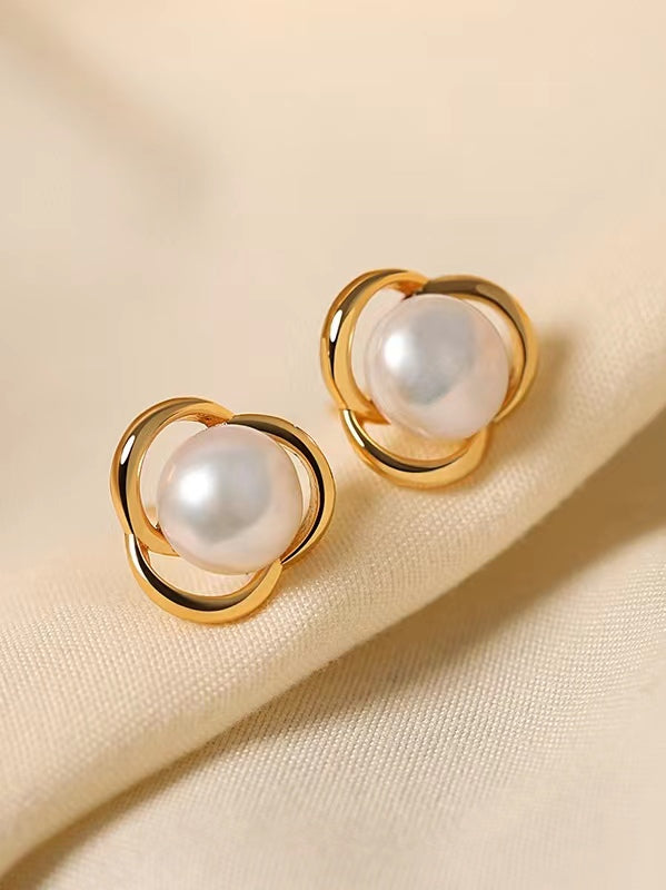 Genuine Freshwater Pearl Light Bulb Earrings