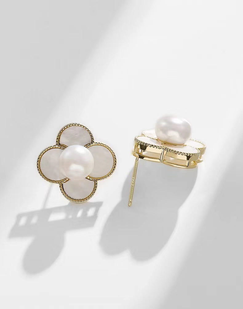 Genuine Freshwater Pearl Clover Earrings