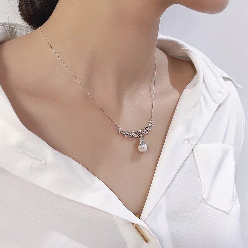 Genuine Baroque Pearl Solid S925 Silver Beetle Diamond Necklace