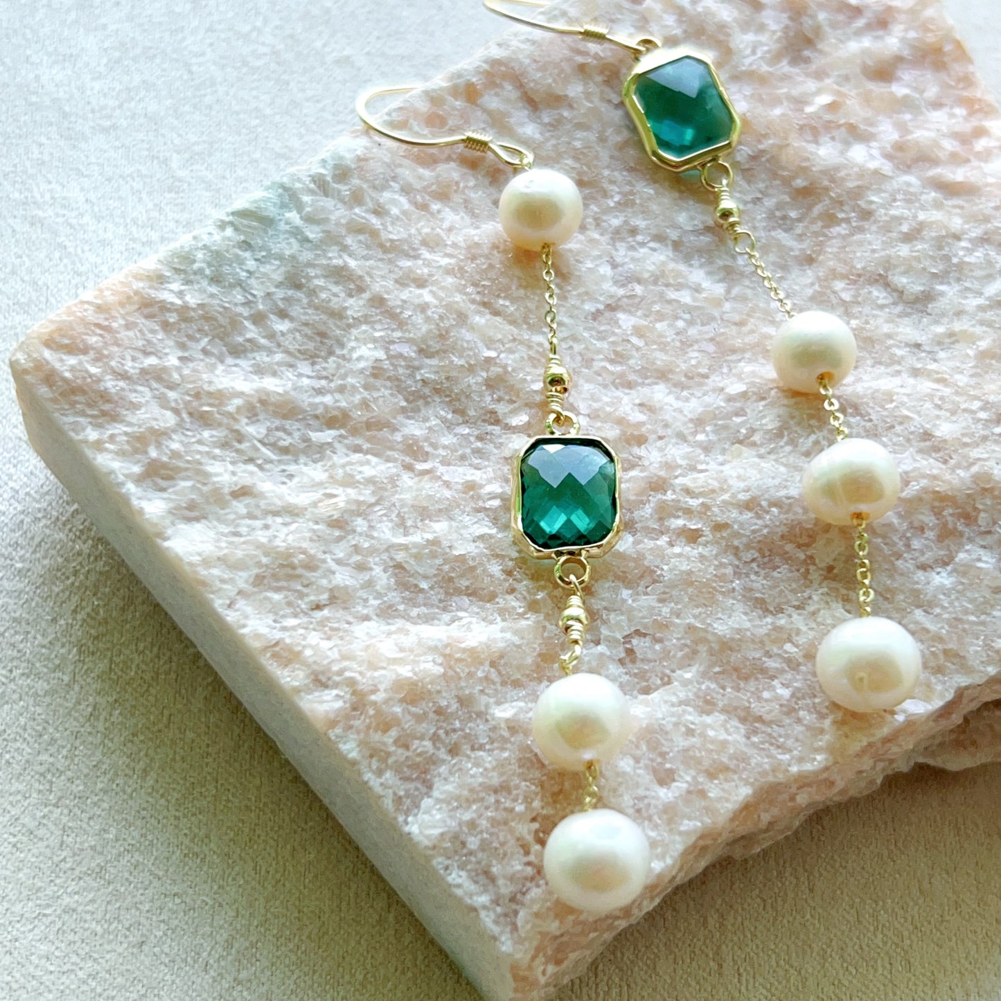 Genuine Freshwater Pearl Emerald Set