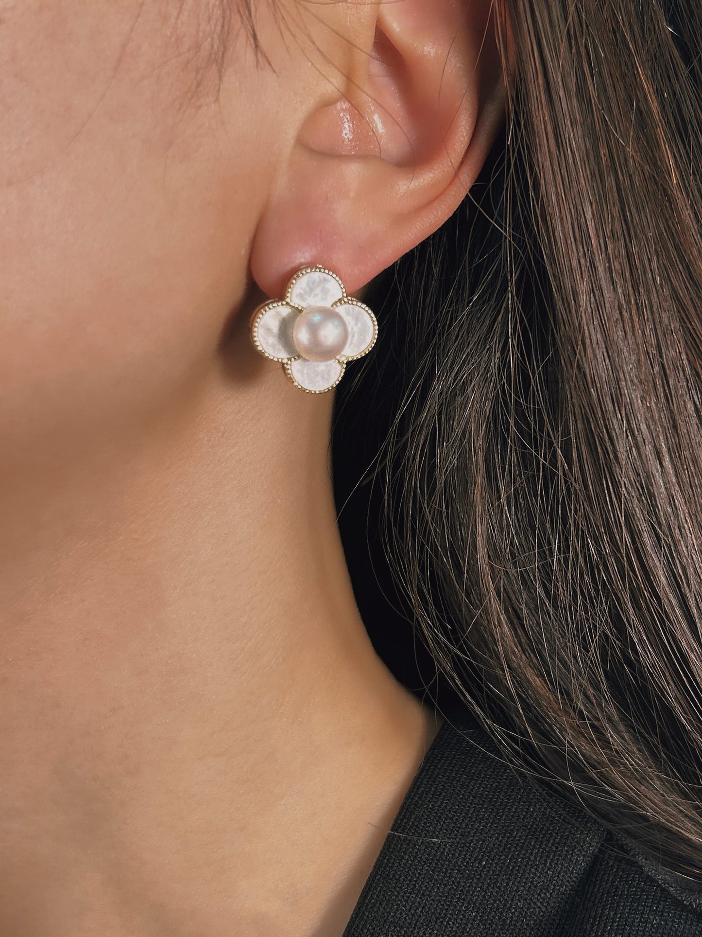 Genuine Freshwater Pearl Clover Earrings