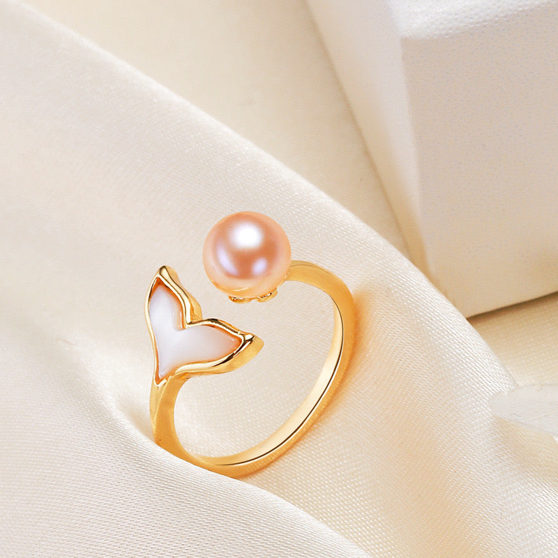 Brass Plated with 18K Gold Genuine Freshwater Pearl Whale Tail Ring