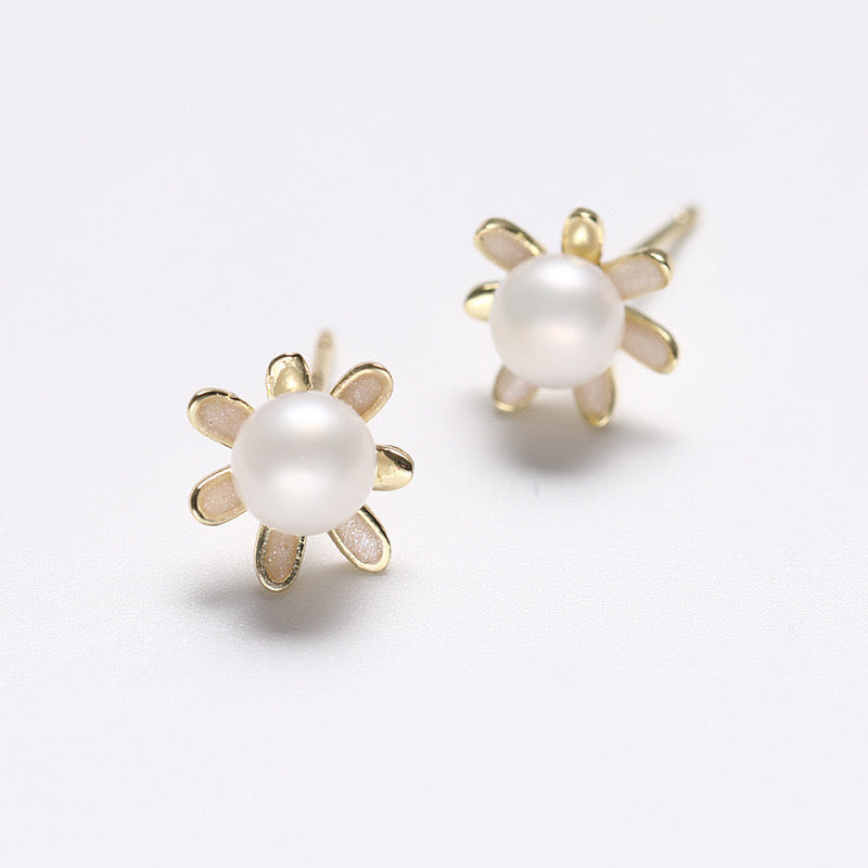 Genuine Freshwater Pearl Solid S925 Silver Golden Sunflower Earrings