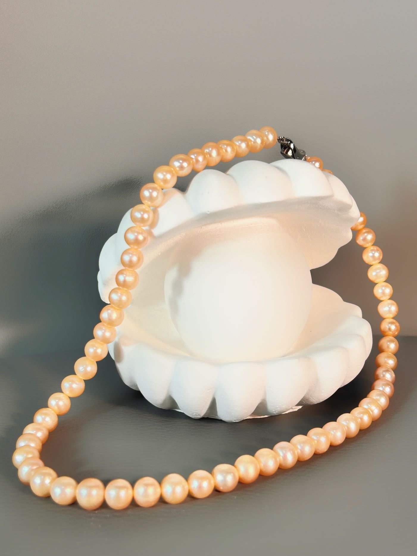 Genuine Freshwater Pearl Classic Peach Pearl Necklace