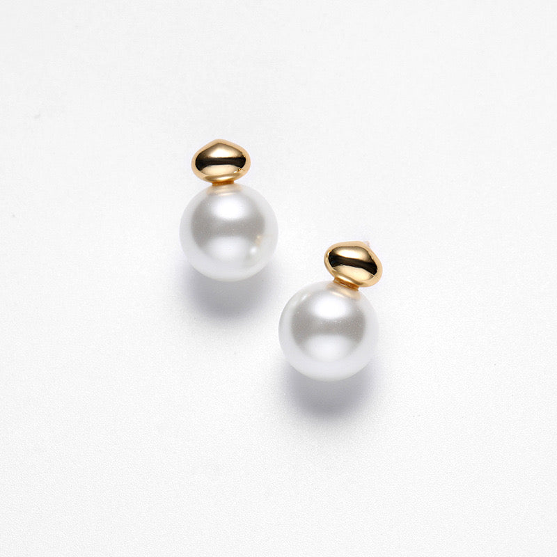 Genuine Freshwater Pearl Solid S925 Silver New Light Bulb Earrings