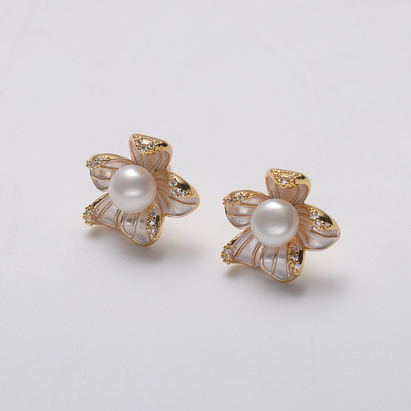 Genuine Freshwater Pearl Solid S925 Silver Sea Flora Earrings