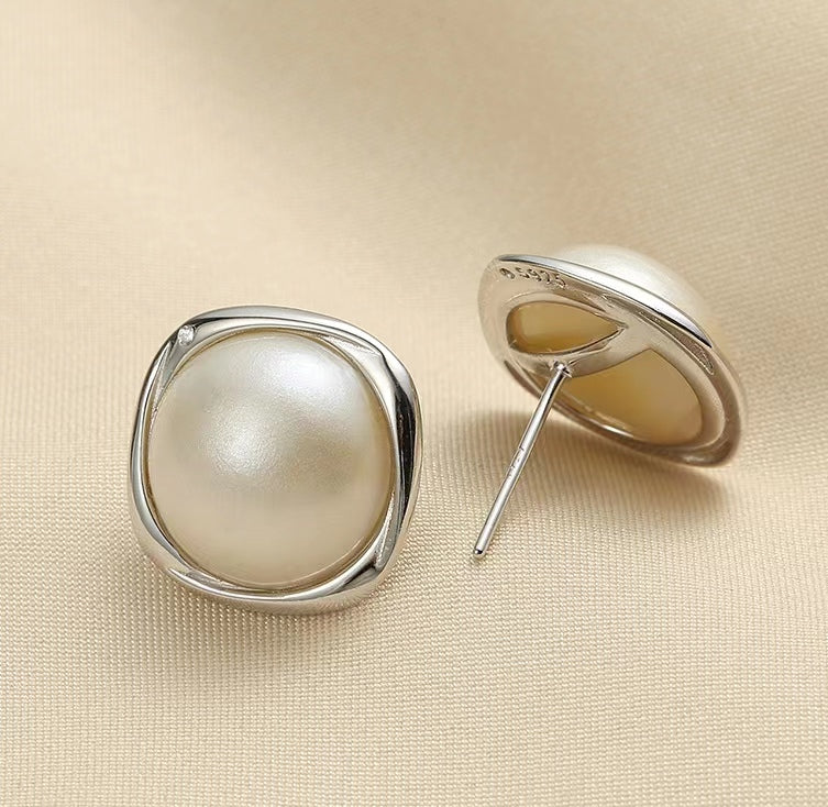 Genuine Mabe Pearl Eladah Earrings