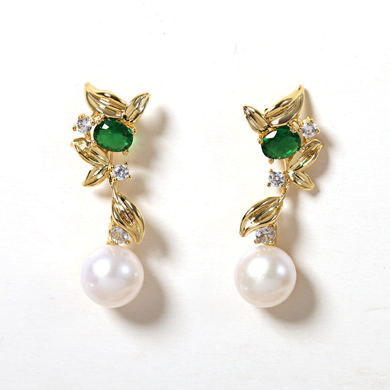 Genuine Freshwater Pearl Green Lucky Earrings