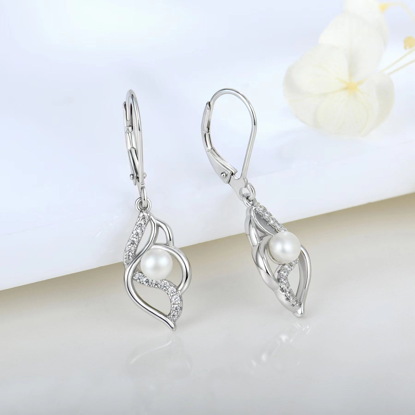 Genuine Freshwater Pearl Diamond Twist Earrings