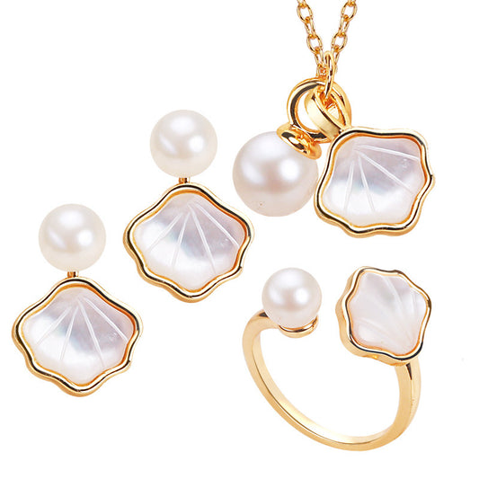 Brass Plated with 18K Gold Genuine Freshwater Pearl Lucky Shell Set