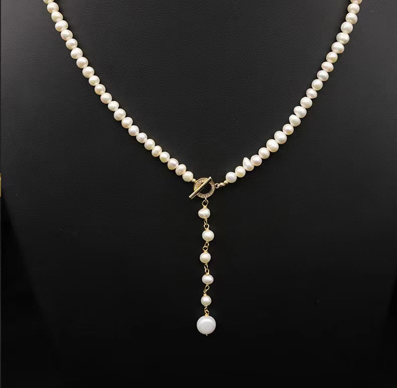 Genuine Freshwater Pearl Éblouissant Elf Tail Necklace