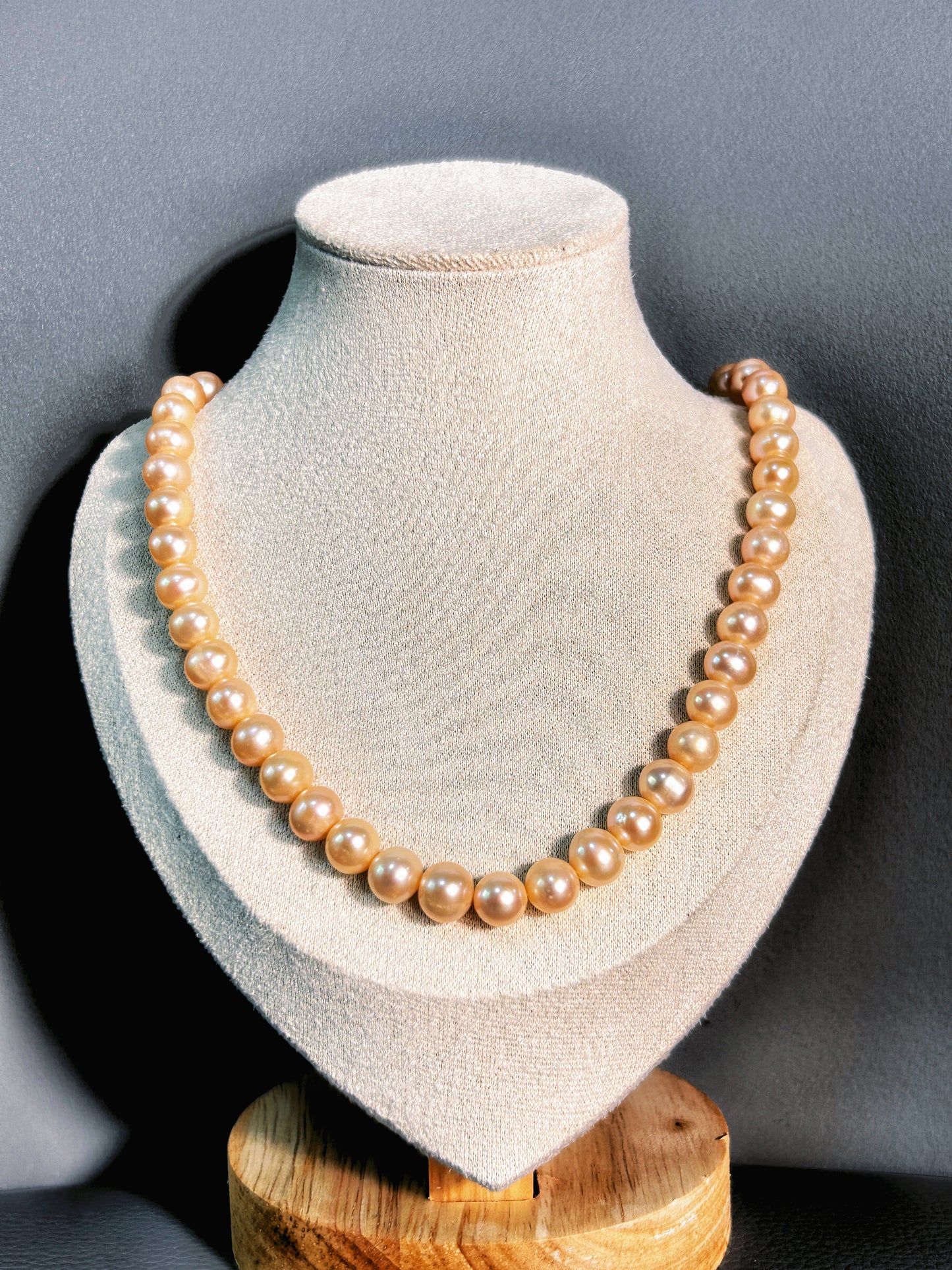 Genuine Freshwater Pearl Classic Peach Pearl Necklace