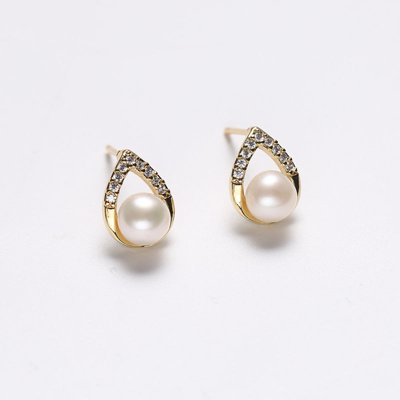 Genuine Freshwater Pearl Solid S925 Silver Ocean Swing Earrings