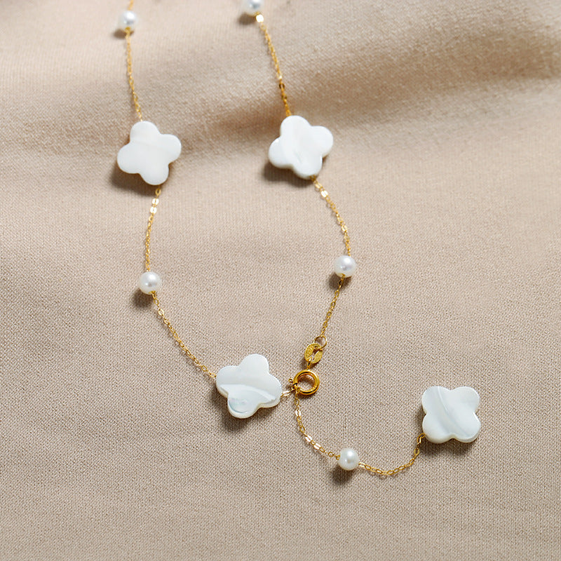 Solid 18K Gold Genuine Freshwater Pearl Lucky Clover Necklace