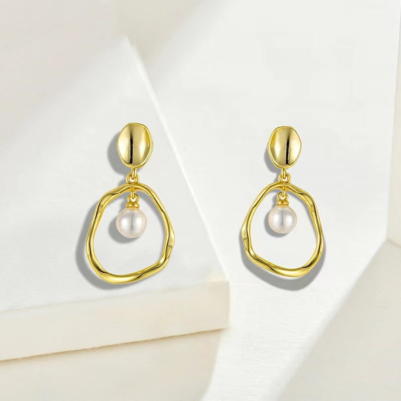 Genuine Freshwater Pearl Gold Element Earrings