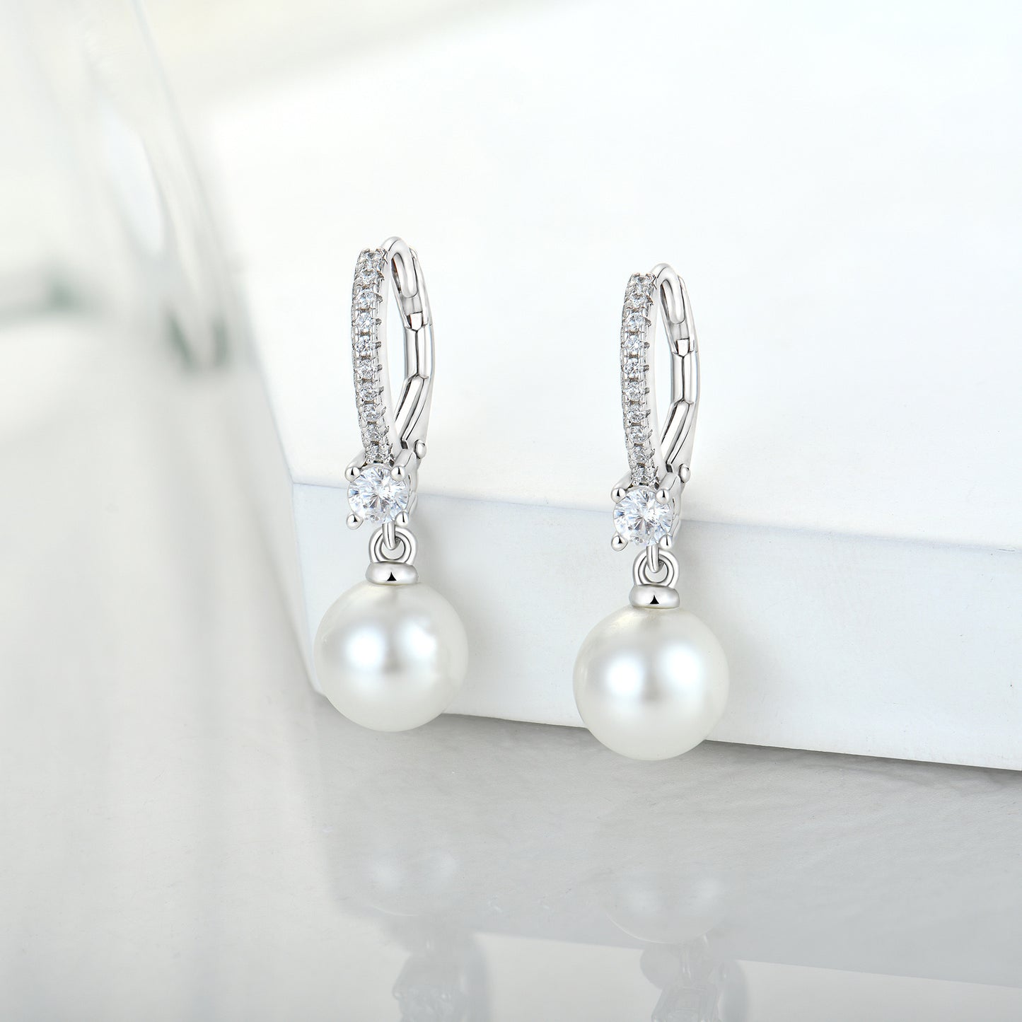 Genuine Freshwater Pearl Diamond Wisper Earrings