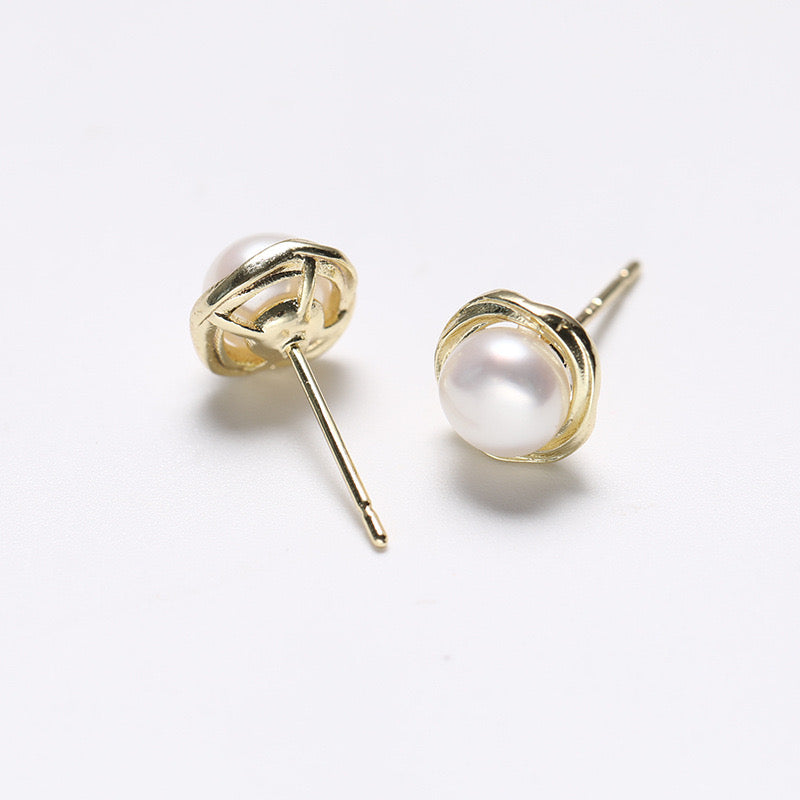 Genuine Freshwater Pearl Solid S925 Silver Grace Lily Earrings