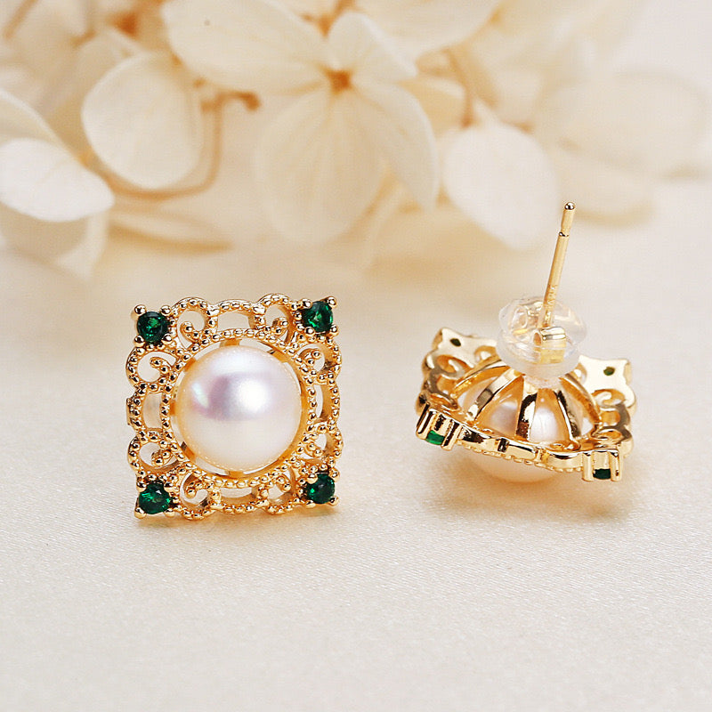 Brass Plated with 18K Gold Genuine Freshwater Pearl Hope Window Set