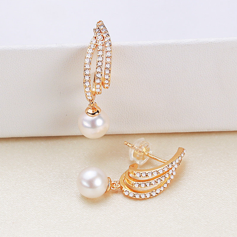 Brass Plated with 18K Gold Genuine Freshwater Pearl Maxine Earrings