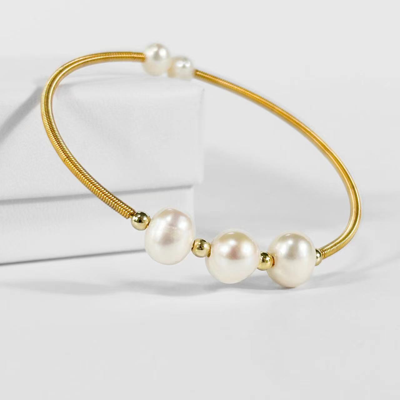 Genuine Freshwater Pearl Rainbow Bracelet