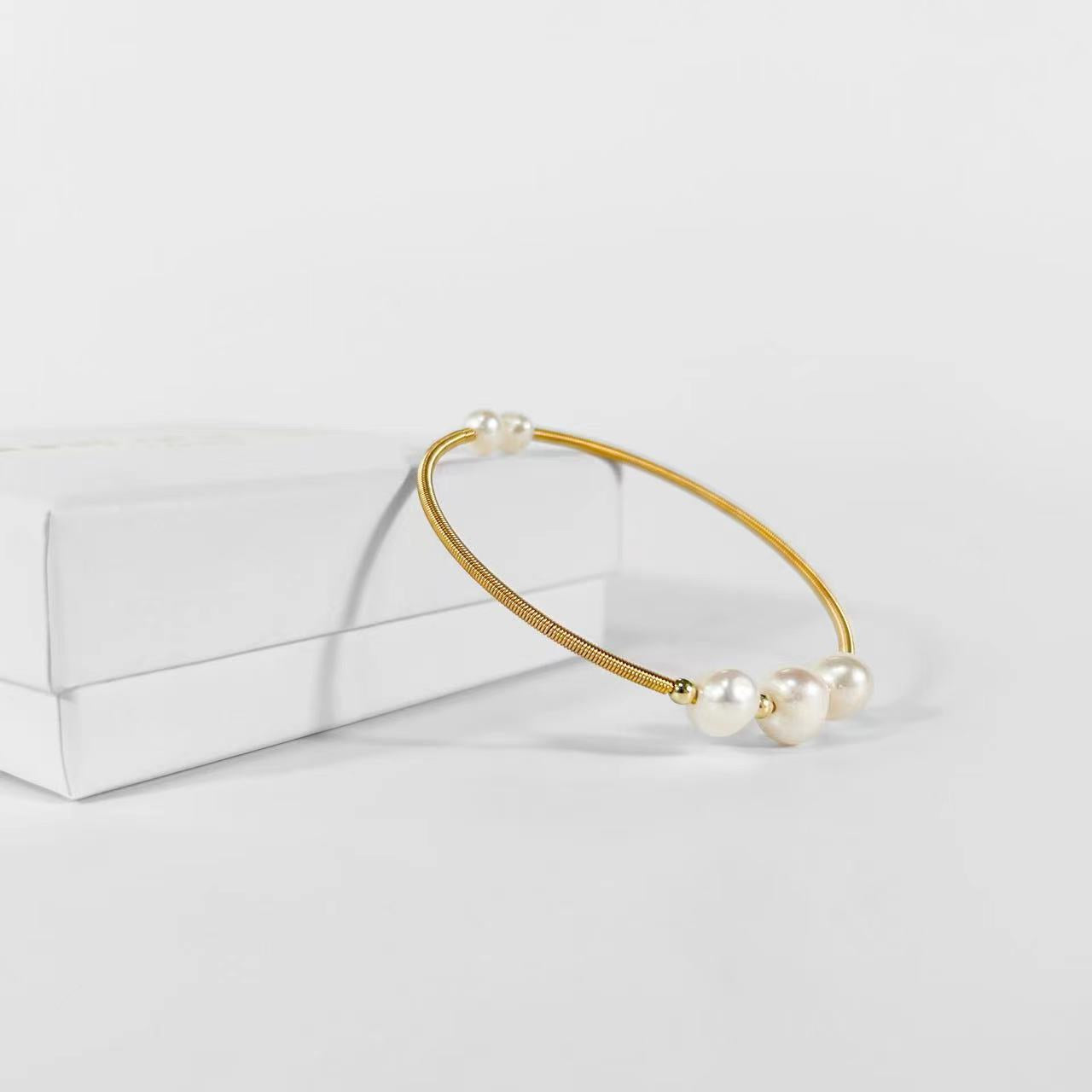 Genuine Freshwater Pearl Rainbow Bracelet
