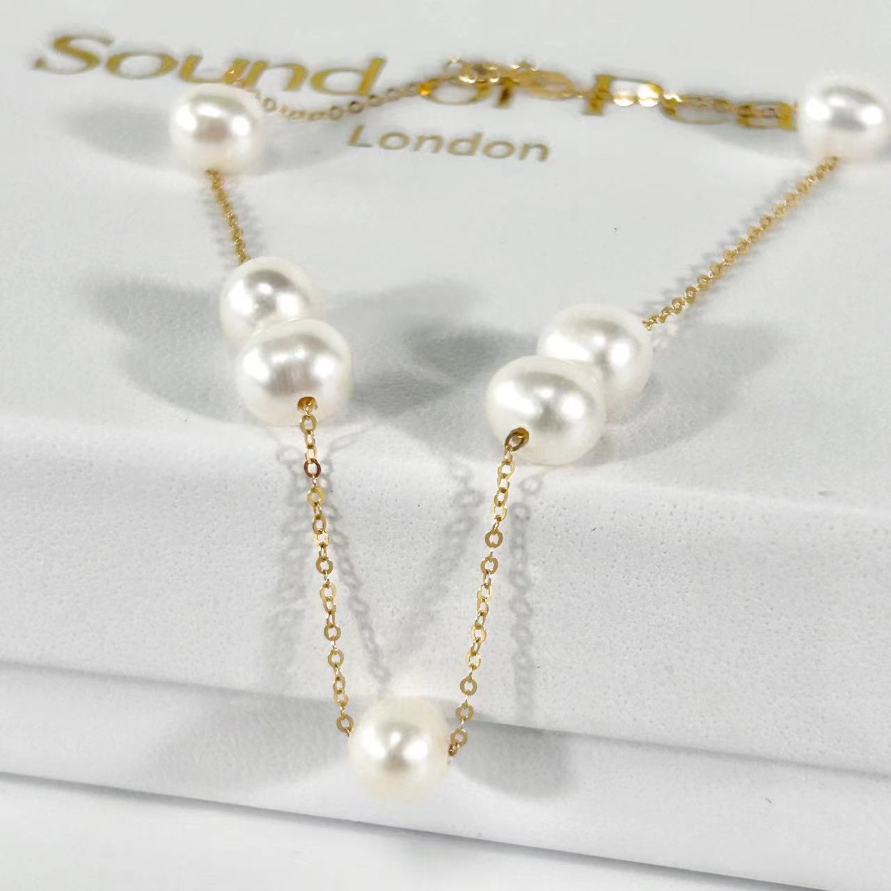 Solid 18K Gold Genuine Freshwater Pearl Gypsophila Necklace