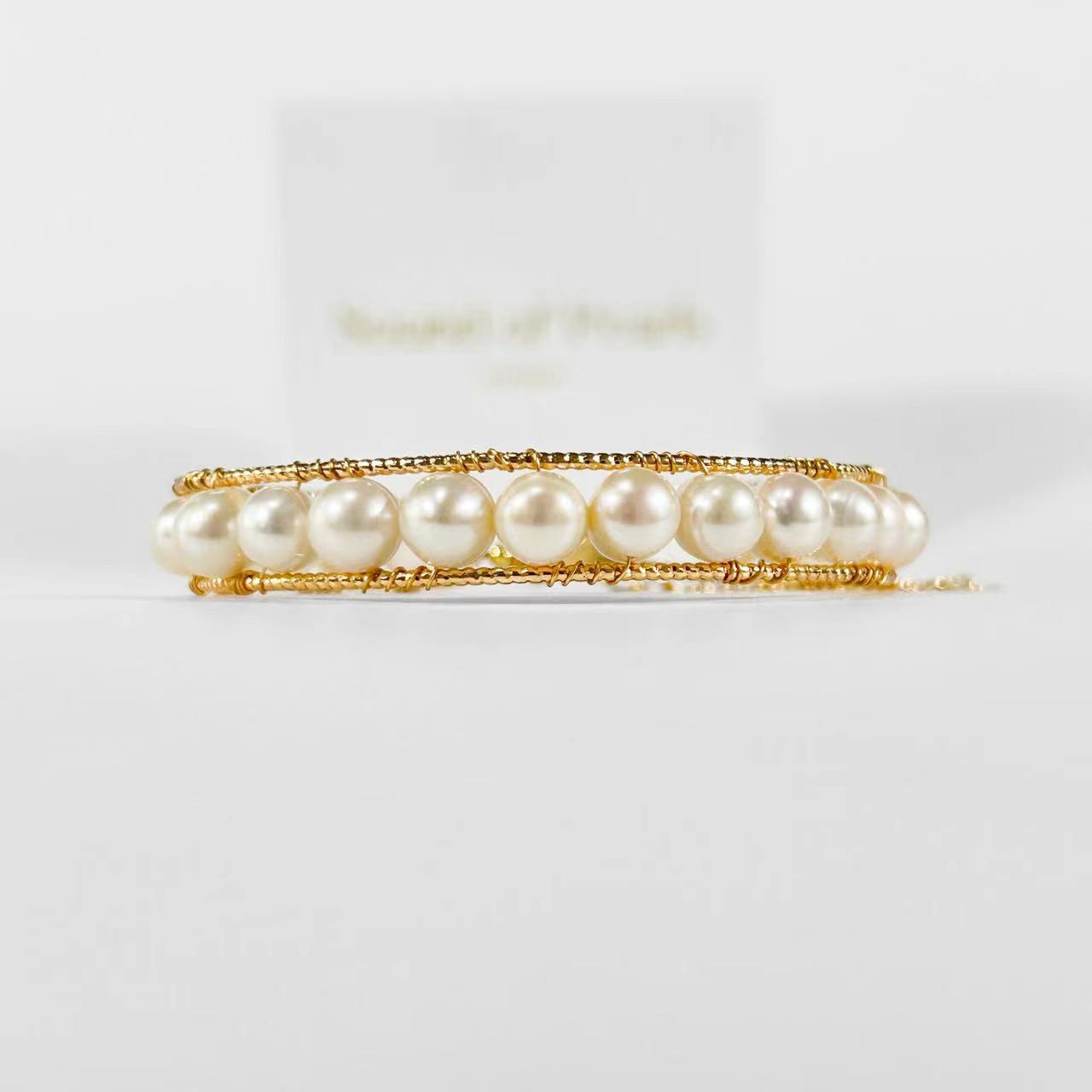 Genuine Freshwater Pearl Golden Divine Halo Bracelet