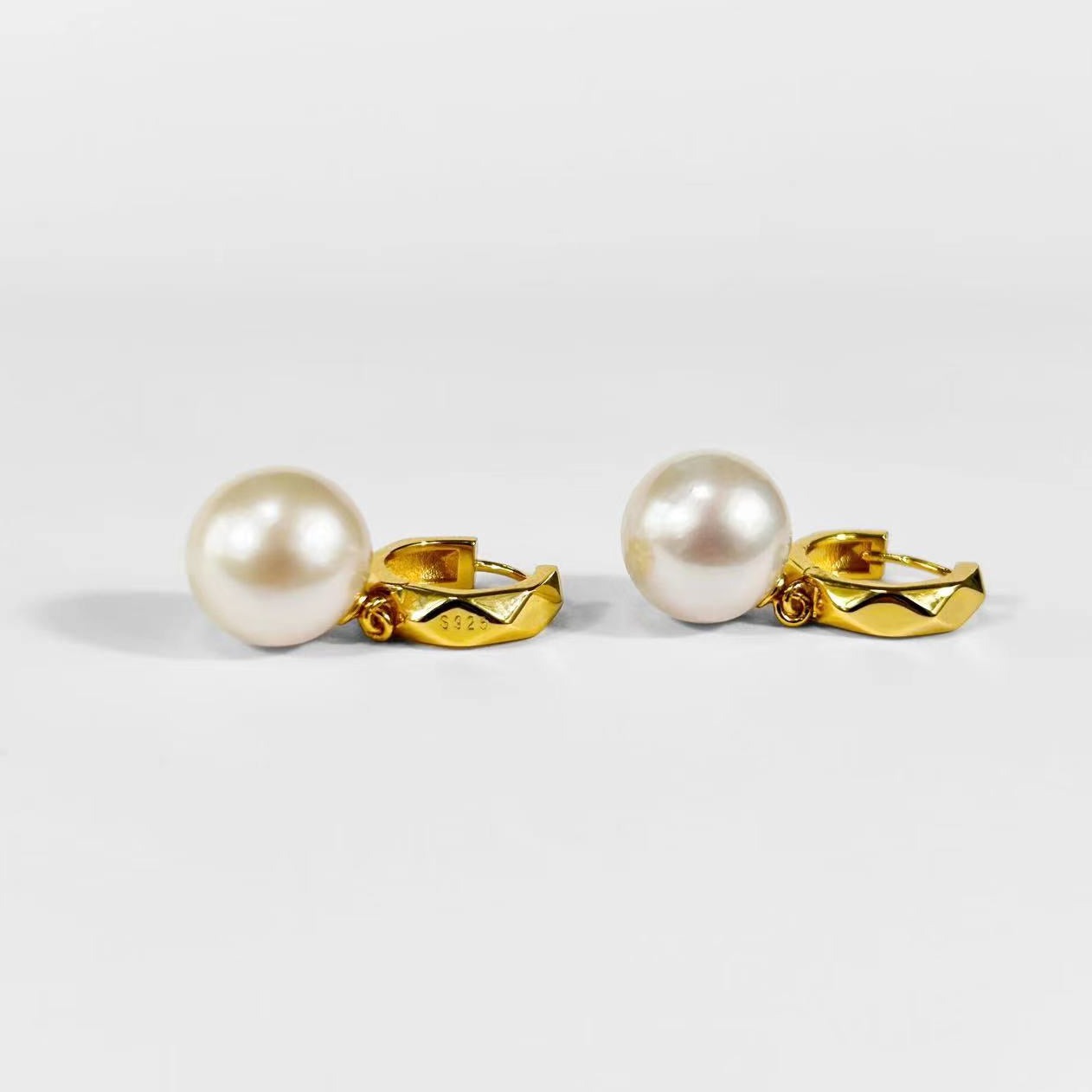 Genuine Freshwater Baroque Pearl Golden Halo Earrings