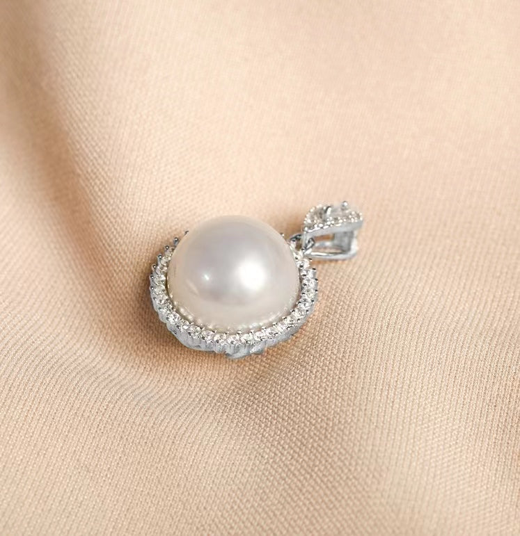 Genuine Seawater Pearl Verel Necklace