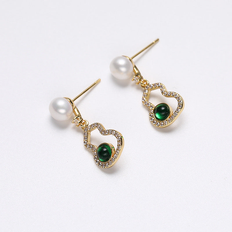 Genuine Freshwater Pearl Solid S925 Silver Emerald Gourd Earrings