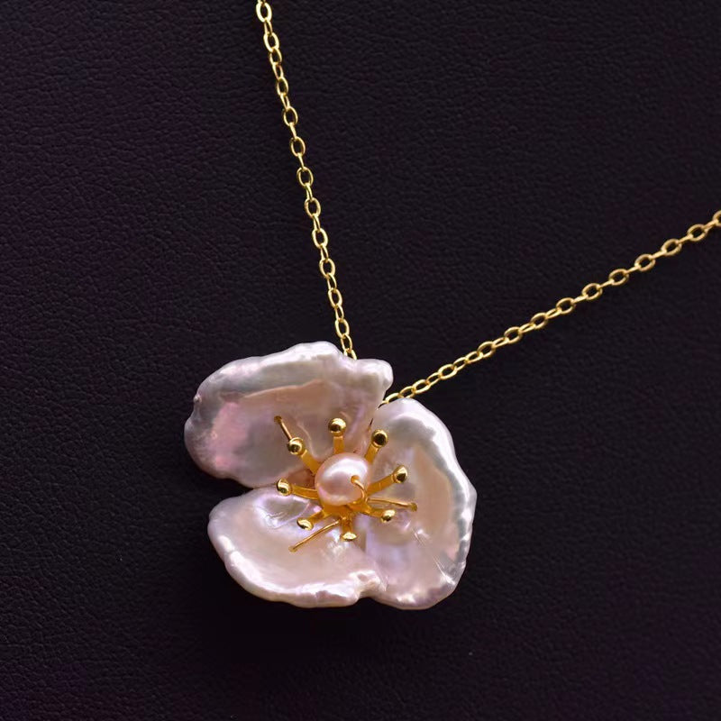 Genuine Freshwater Pearl Lucky Petals Necklace