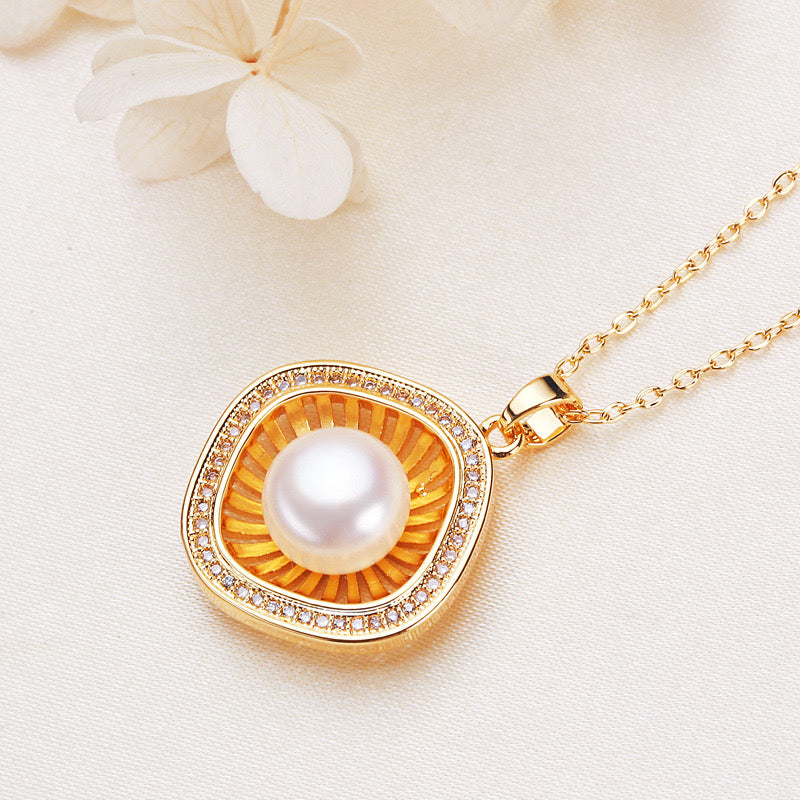 Brass Plated with 18K Gold Genuine Freshwater Pearl World Window Necklace