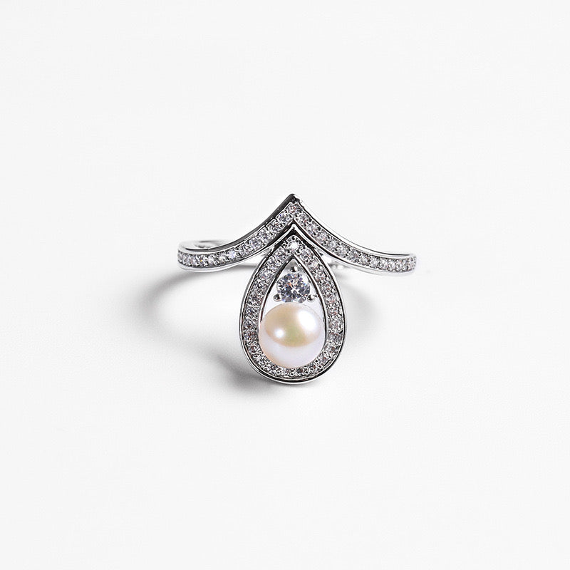 Genuine Freshwater Pearl Crown Ring