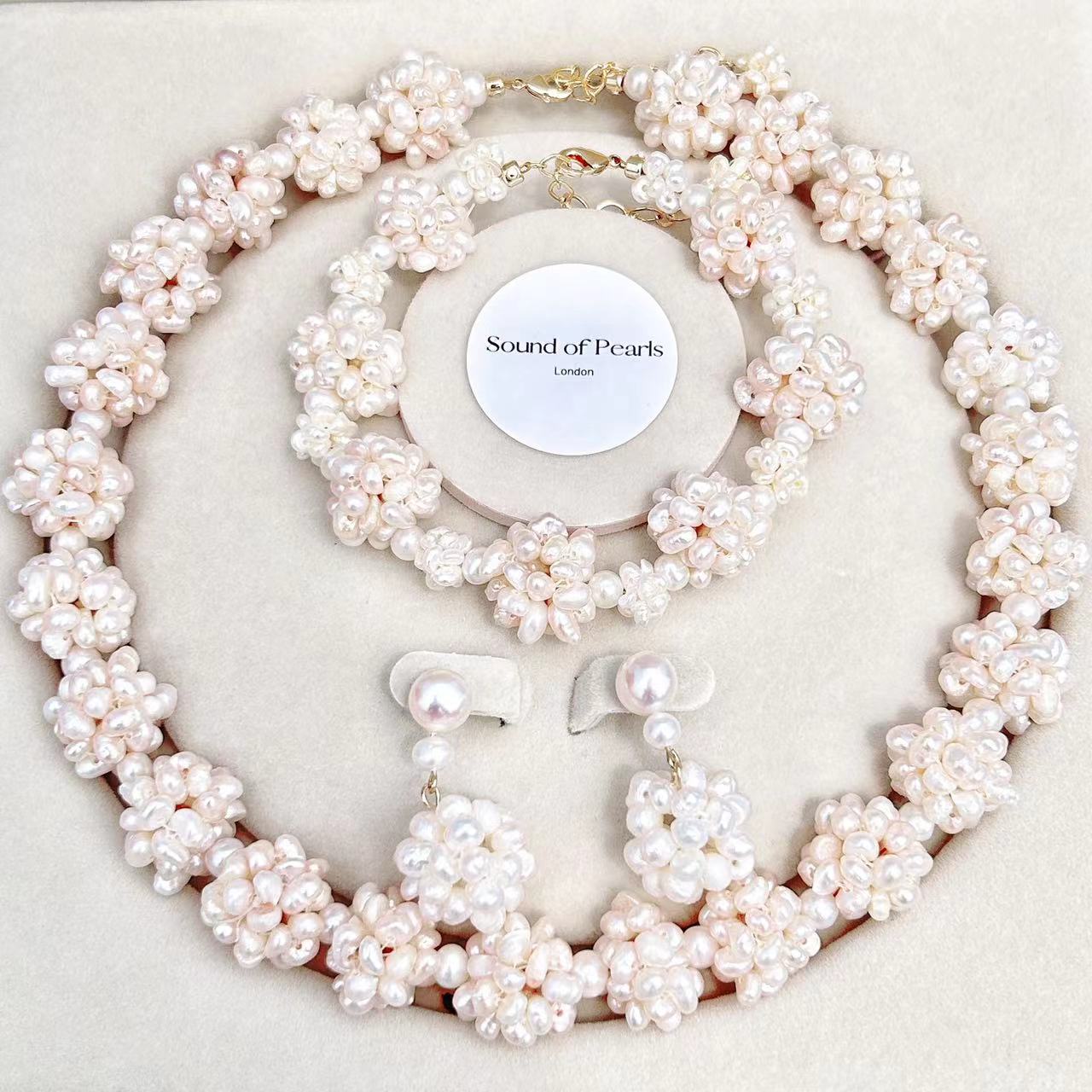 Genuine Freshwater Baroque Pearl Kew Garden Set