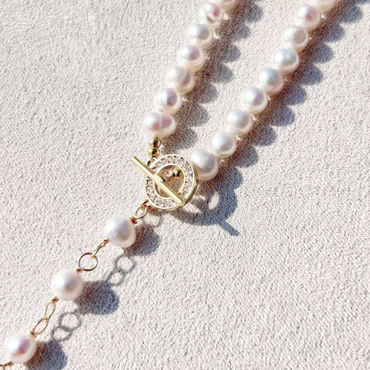 Genuine Freshwater Pearl Éblouissant Elf Tail Necklace