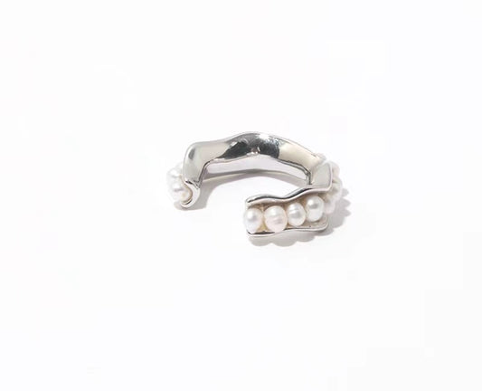 Genuine Natural Freshwater Pearl Shell Mouth Ring