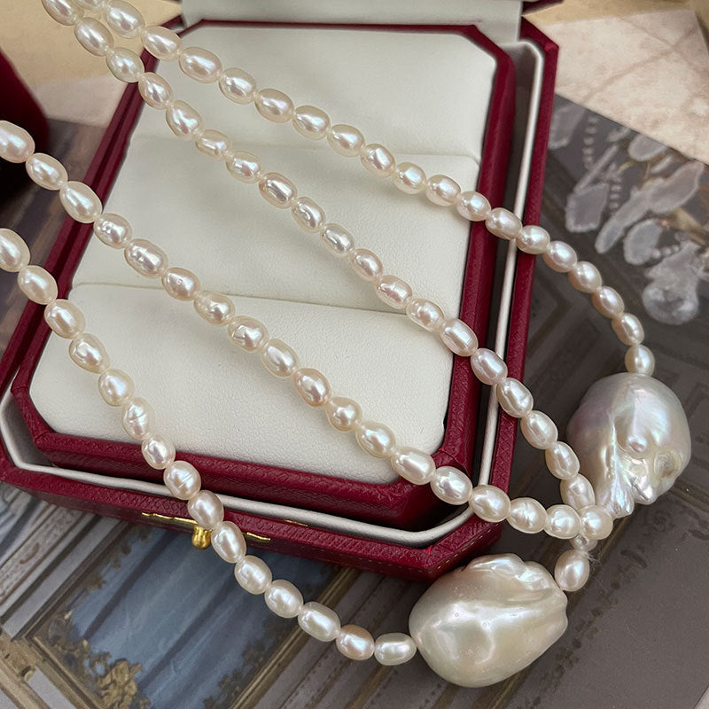 Genuine Freshwater Baroque Pearl Elsa Necklace